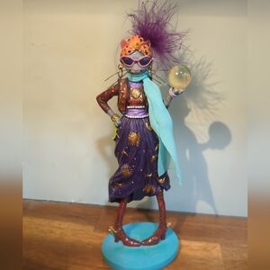 Westland Catwalk Collector Series. Gypsy Cat. # 13807